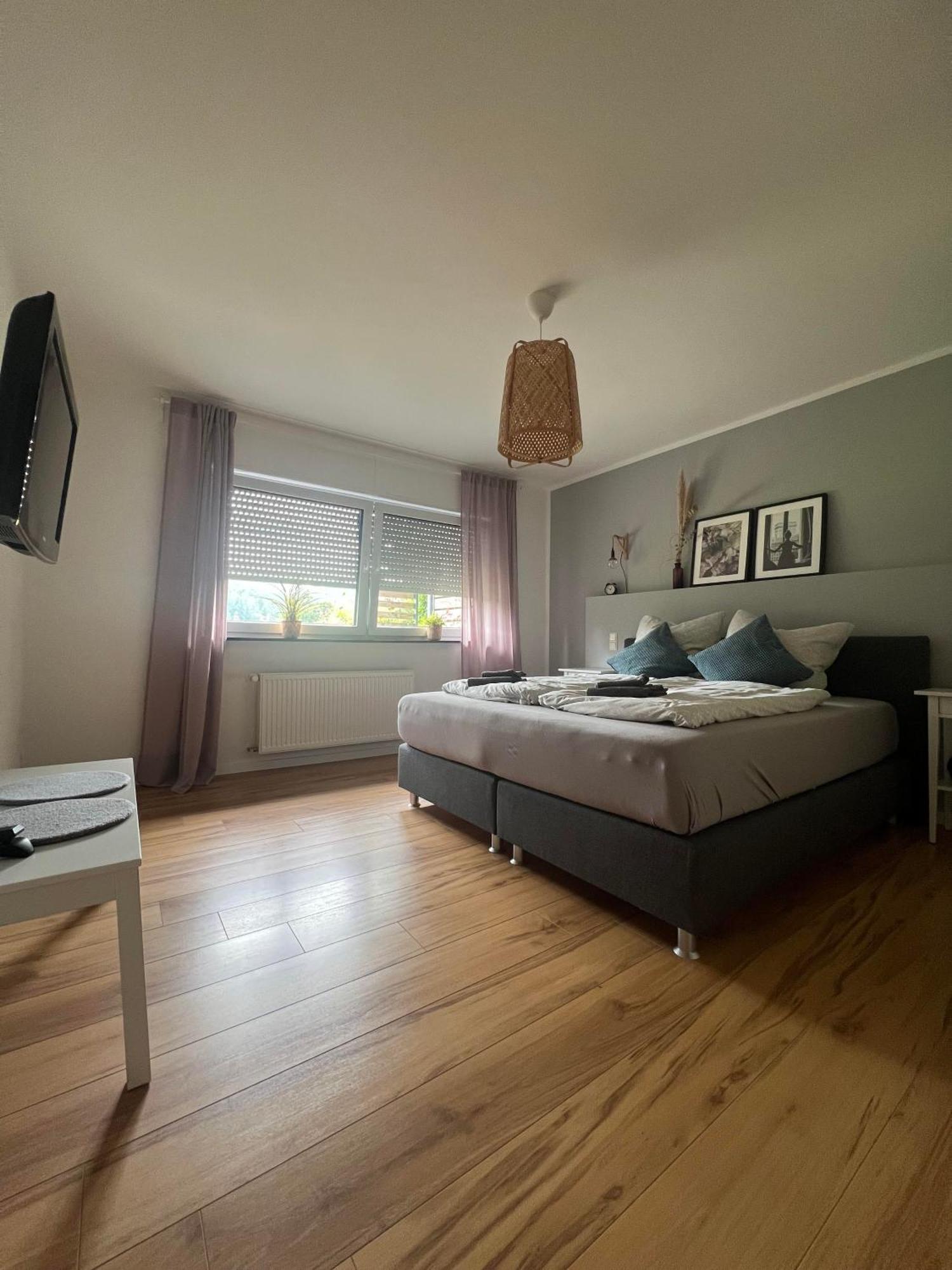 Helle, moderne Ferienwohnung am Waldrand in Prüm für max 4 Personen Exterior foto